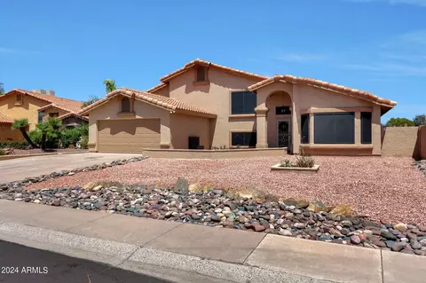 10815 N 55th Dr, Glendale, AZ 85304