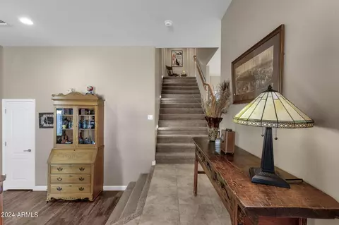 Entry Way - 1074 E Periwinkle Way, Gilbert, AZ 85297 photo 4 of 4