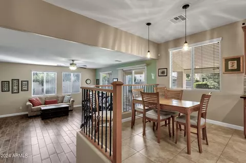 Dining - 1074 E Periwinkle Way, Gilbert, AZ 85297 photo 2 of 2