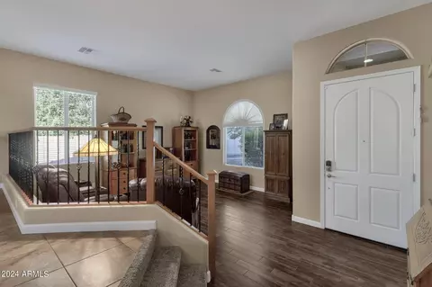 Entry Way - 1074 E Periwinkle Way, Gilbert, AZ 85297 photo 1 of 4