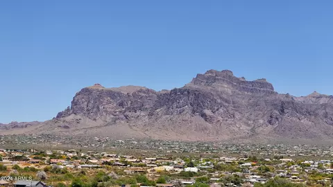 560 N Tomahawk Rd #-, Apache Junction, AZ 85119