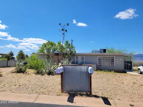 615 Santa Cruz Dr, Bisbee, AZ 85603