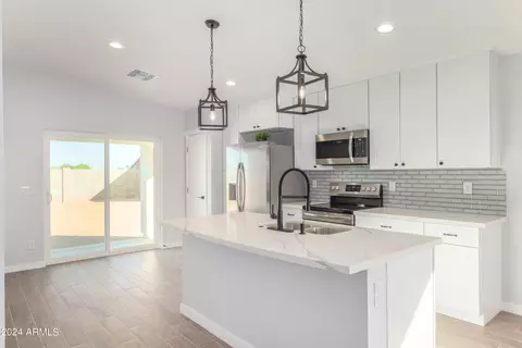 3625 N Kioha Dr, Eloy, AZ 85131