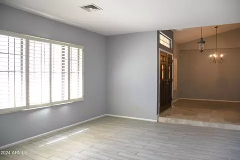 609 S Scallop Dr, Gilbert, AZ 85233 photo 7