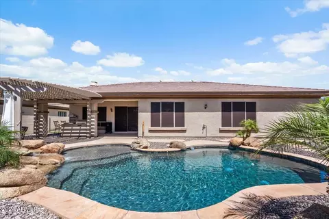 4088 S Marble St, Gilbert, AZ 85297 photo 2