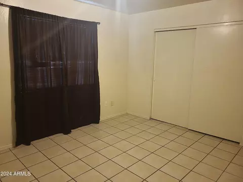 454 E Hackamore St, Mesa, AZ 85203 photo 6