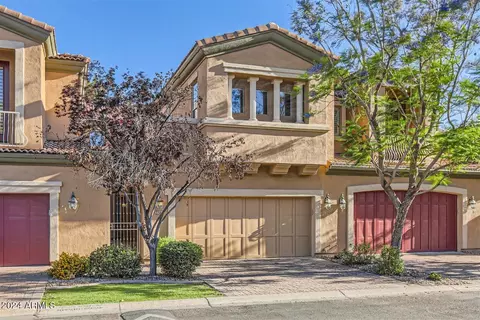 3427 E Pyrenees Pass, Phoenix, AZ 85018 photo 2