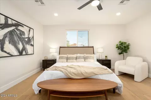 2437 E Highland Ave, Phoenix, AZ 85016 photo 14