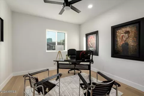 2437 E Highland Ave, Phoenix, AZ 85016 photo 20