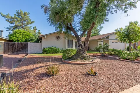 4601 W Aster Dr, Glendale, AZ 85304 photo 4