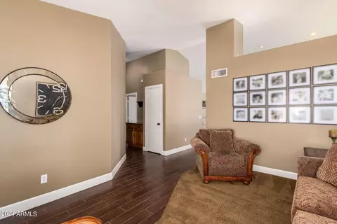 1730 E Aspen Way, Gilbert, AZ 85234 photo 6
