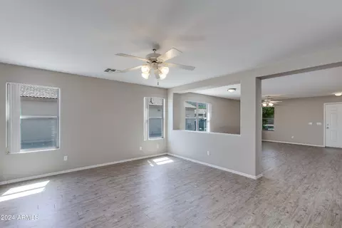 1110 E Milada Dr, Phoenix, AZ 85042 photo 11
