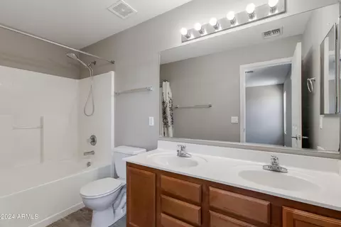 1110 E Milada Dr, Phoenix, AZ 85042 photo 25
