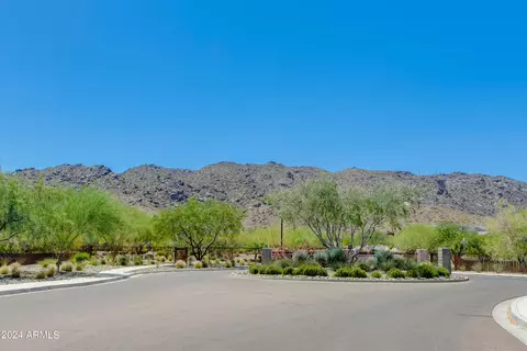 1110 E Milada Dr, Phoenix, AZ 85042 photo 50