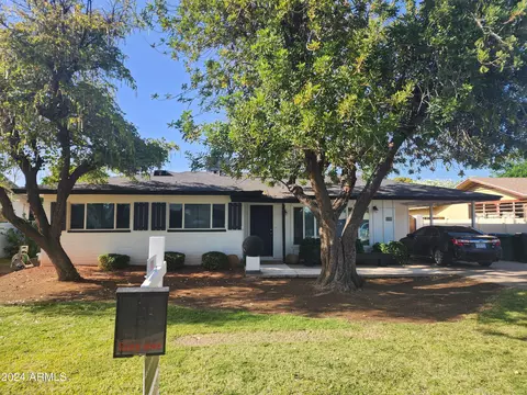 1038 W 10th St, Mesa, AZ 85201