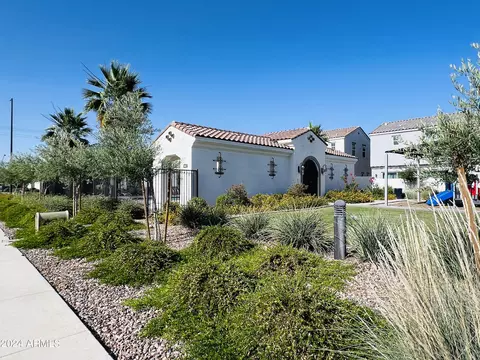 1477 E Megan St, Gilbert, AZ 85295 photo 60