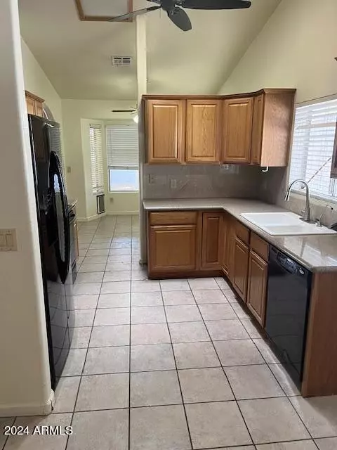 6329 E Princess Dr, Mesa, AZ 85205 photo 4