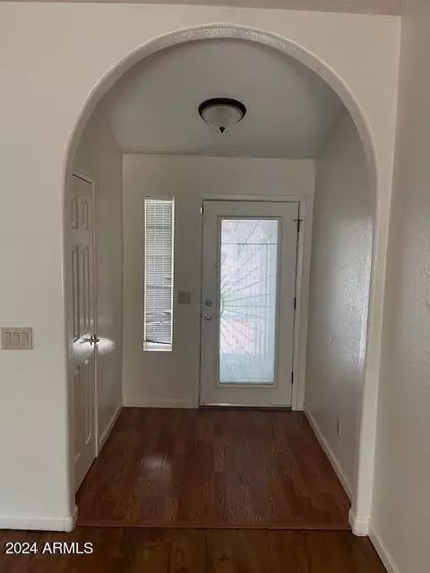 6329 E Princess Dr, Mesa, AZ 85205 photo 2