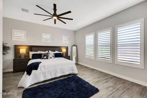 2940 E Daley Ln, Phoenix, AZ 85050 photo 15