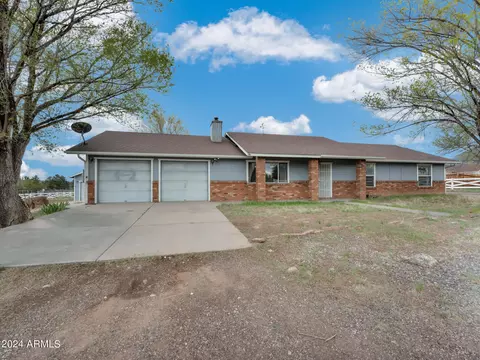 5710 E Burris Ln, Flagstaff, AZ 86004