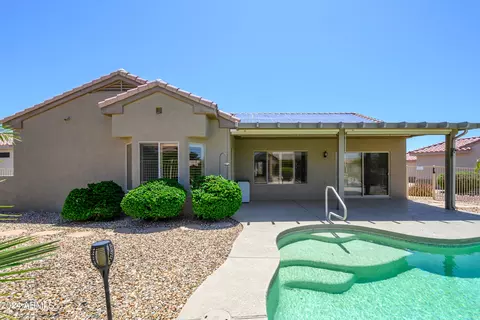 18300 N Shimmer Ln, Surprise, AZ 85374