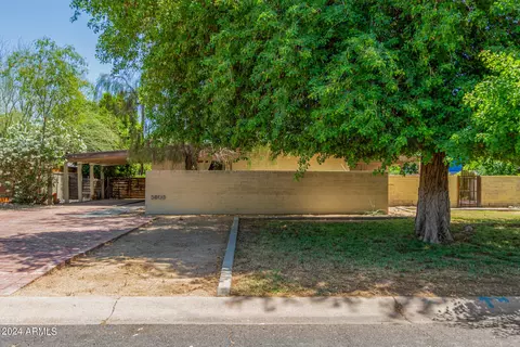 5803 N 10th St, Phoenix, AZ 85014 photo 2