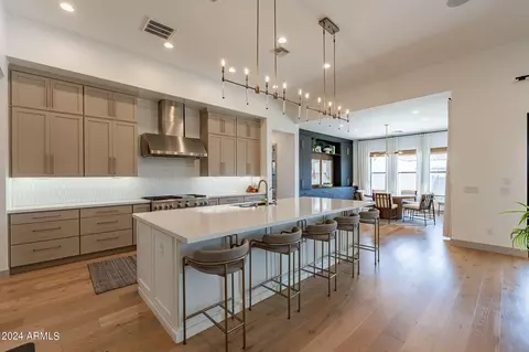 Kitchen - 1709 Everglade Ln, Gilbert, AZ 85298 photo 3 of 7