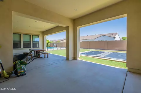 Exterior - 1709 Everglade Ln, Gilbert, AZ 85298 photo 6 of 15
