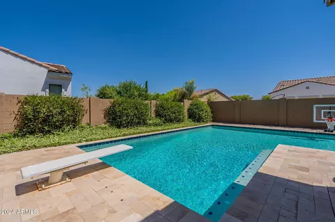 Exterior - 1709 Everglade Ln, Gilbert, AZ 85298 photo 10 of 15