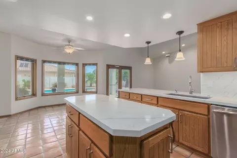 3436 E Suncrest Ct, Phoenix, AZ 85044 photo 14