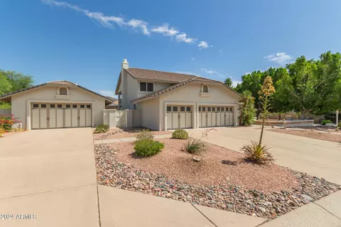 3436 E Suncrest Ct, Phoenix, AZ 85044 photo 2