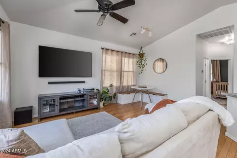 110 W Laurel Ct, Gilbert, AZ 85233 photo 6