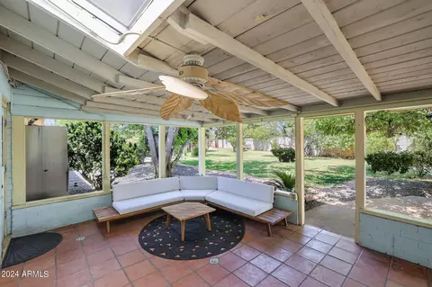 Exterior - 5535 N 11th St, Phoenix, AZ 85014 photo 6 of 10
