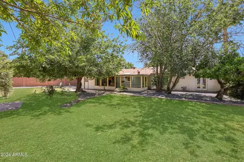Exterior - 5535 N 11th St, Phoenix, AZ 85014 photo 3 of 10