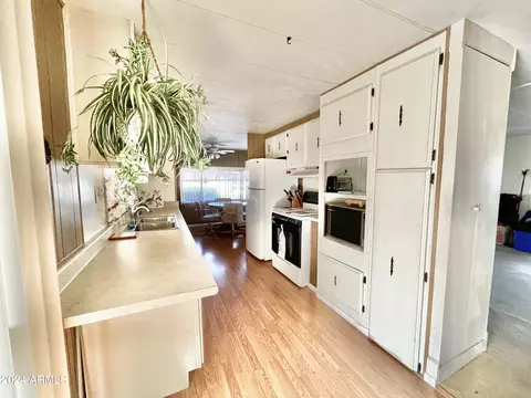10220 E Apache Trl #5, Apache Junction, AZ 85120 photo 8