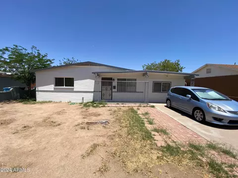 1742 W Hidalgo Ave, Phoenix, AZ 85041