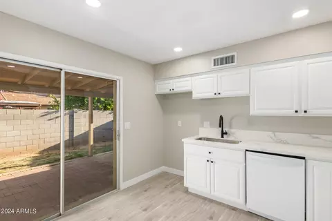 1911 E Intrepid Ave, Mesa, AZ 85204 photo 4