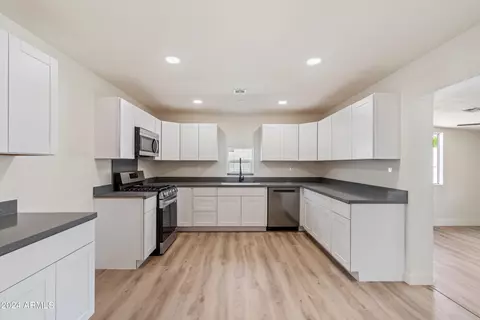 1350 E Mercer Ln, Phoenix, AZ 85020 photo 13
