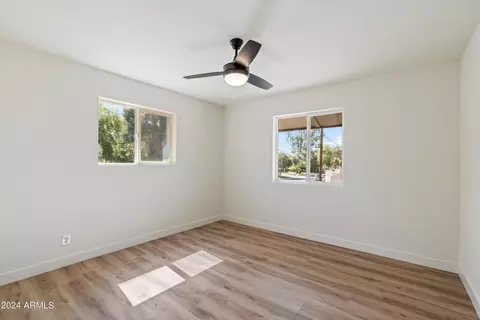 1350 E Mercer Ln, Phoenix, AZ 85020 photo 21
