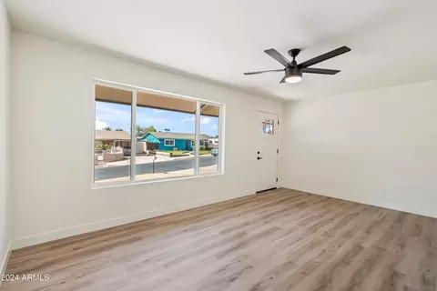 1350 E Mercer Ln, Phoenix, AZ 85020 photo 10