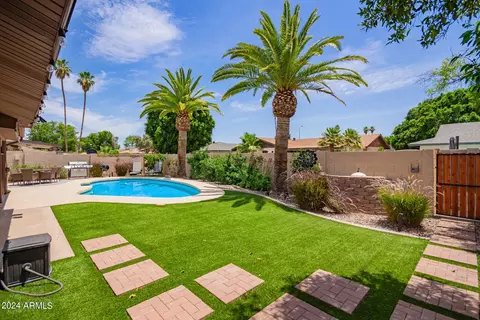 2445 E Del Rio Dr, Tempe, AZ 85282