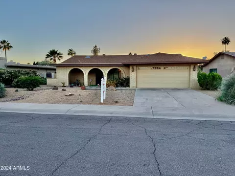 8624 E San Alfredo Dr, Scottsdale, AZ 85258