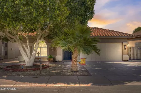 15851 W Ventura St, Surprise, AZ 85379