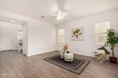 736 N Blackbird Dr, Gilbert, AZ 85234 photo 7