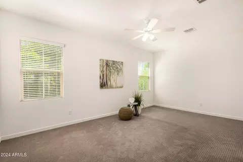 736 N Blackbird Dr, Gilbert, AZ 85234 photo 16