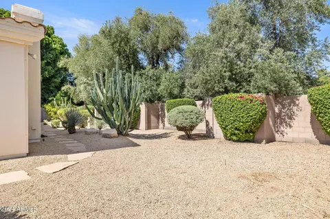 7045 N 1st Ave, Phoenix, AZ 85021 photo 4