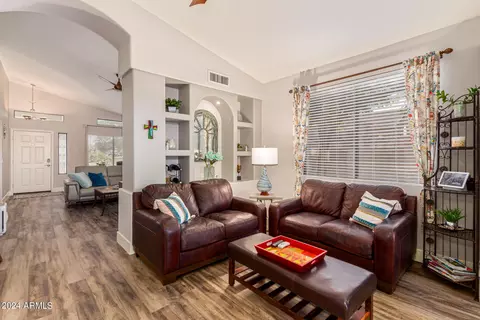 2102 Escuda Rd, Phoenix, AZ 85024 photo 8