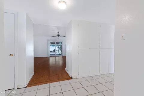6411 E Holiday Dr, Mesa, AZ 85215 photo 7