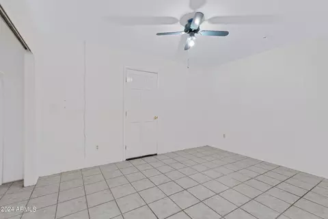 6411 E Holiday Dr, Mesa, AZ 85215 photo 27
