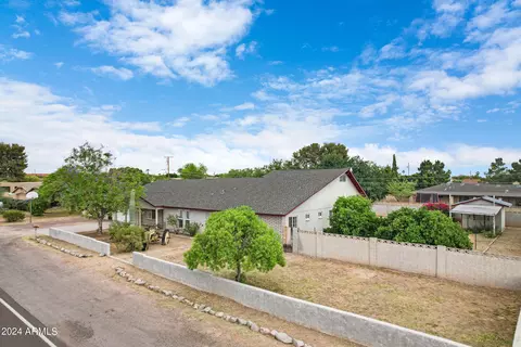 6411 E Holiday Dr, Mesa, AZ 85215 photo 45